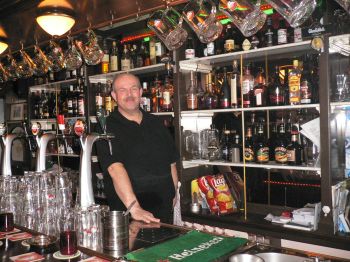 AMSTERDAM de vip bar 1.jpg