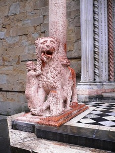 Bergamo Piazza Vecchia, Città Alta 12