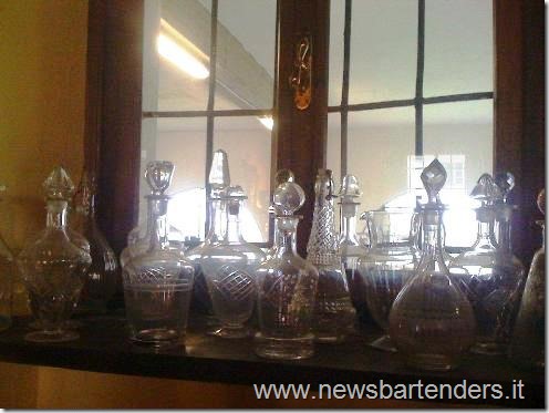 Bottiglie antiche per liquori e distillati