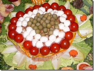 Carving Centrino pomodorini, mozzarelline, olive