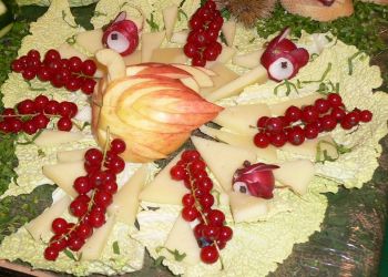 Cigno mela, Formaggio, topolini.jpg