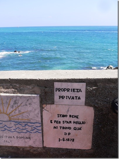 Frase al Cimitero