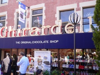 Gelato e cioccolato Ghirardelli