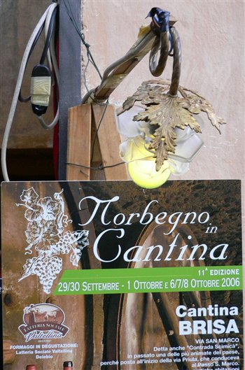 Morbegno in cantina 09-10-06 044.jpg
