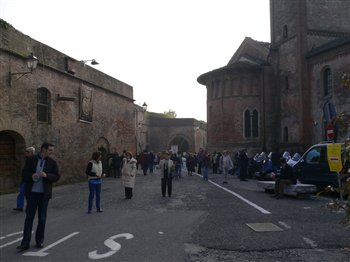 Sagra PIZZIGHETTONE 010.jpg