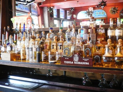 Tequila esposizione in Bar Messicano in Miami 1