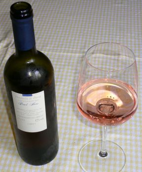 Vino Pinot Nero Vin bian flli Agnes 001.jpg